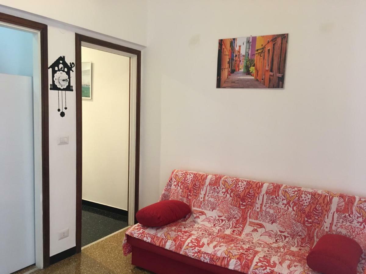 Ad Metro Dal Centro Apartamento Génova